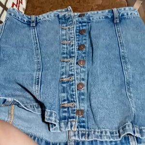 Denim skirt
